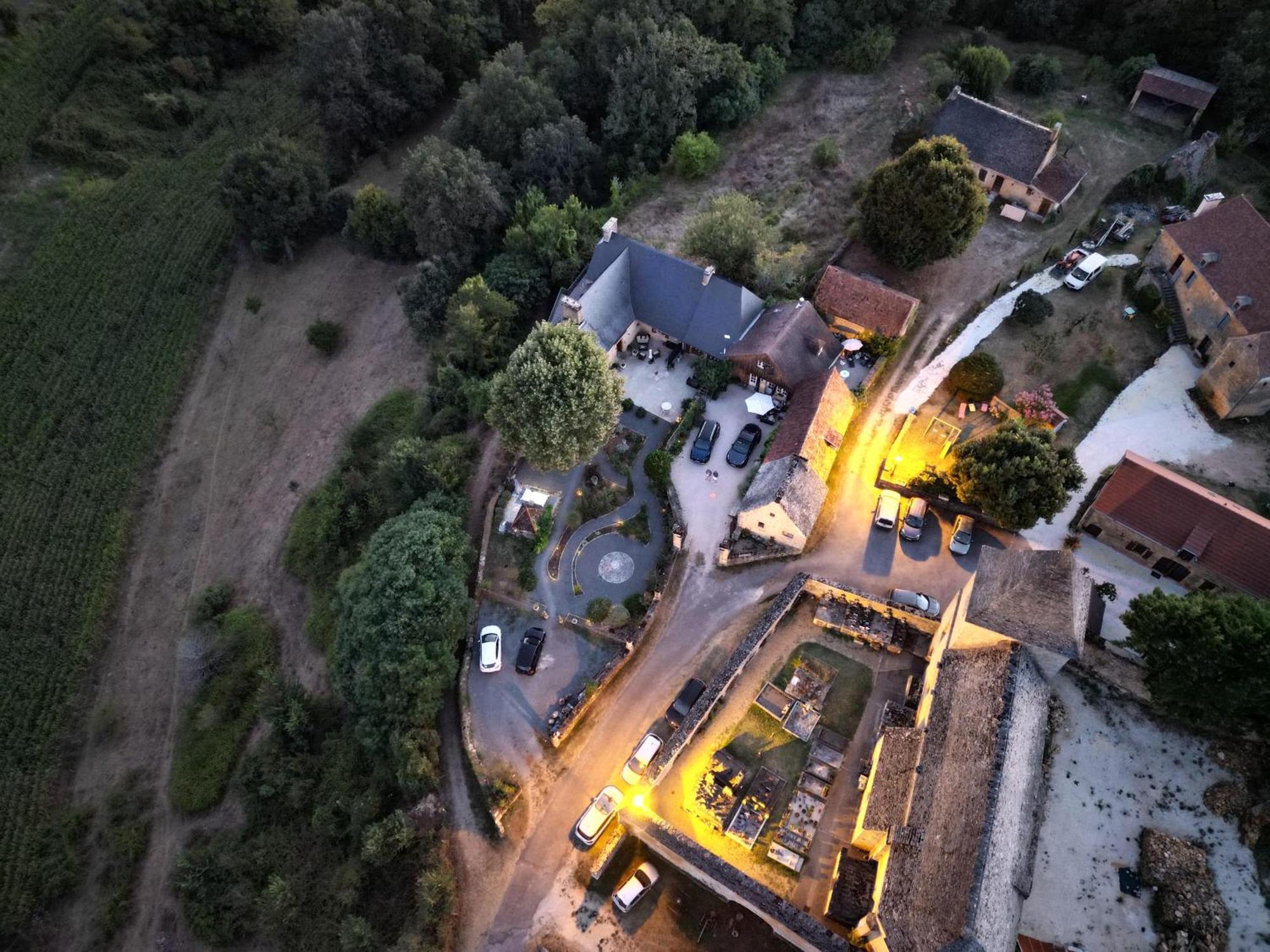 Le Manoir De Carlucet Gite Saint-Crépin-et-Carlucet Exterior photo